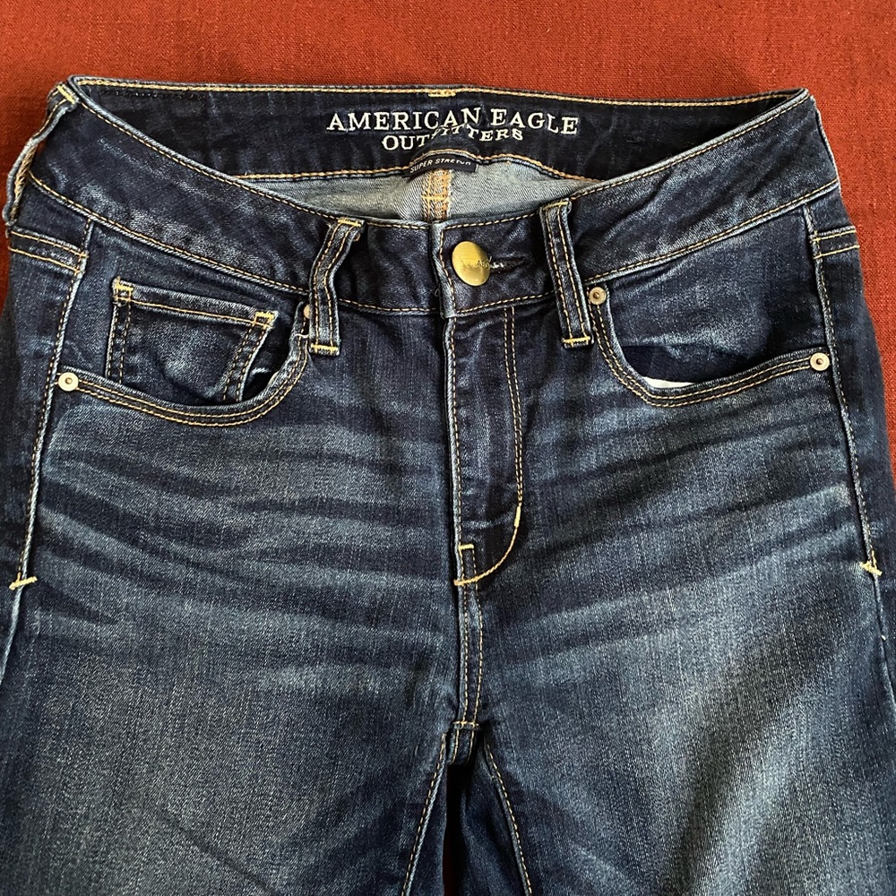 American Eagle Stretchy Jeans